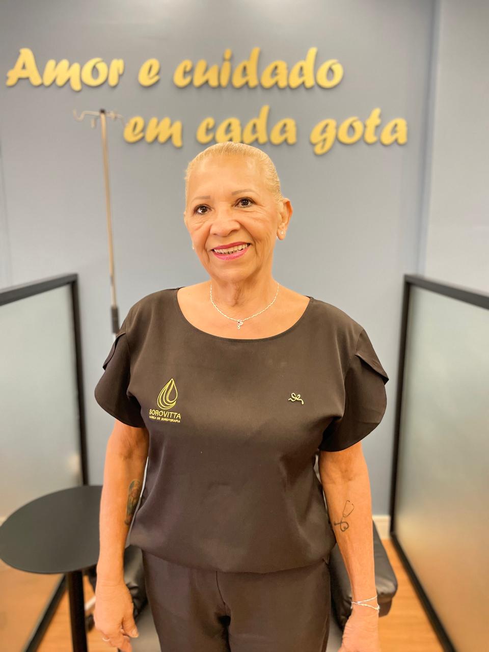 Dona Sônia — Responsável pela sala de infusão